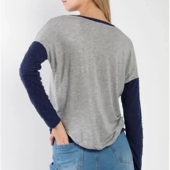 Gray Navy Lightweight Knit Distress Detailing Top - Picture 5 of 12